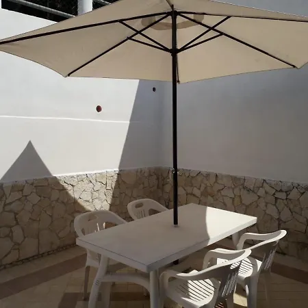 Apartment Vignola 2 *