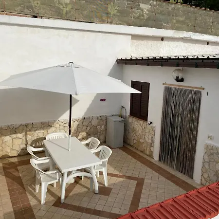 Apartment Vignola 2